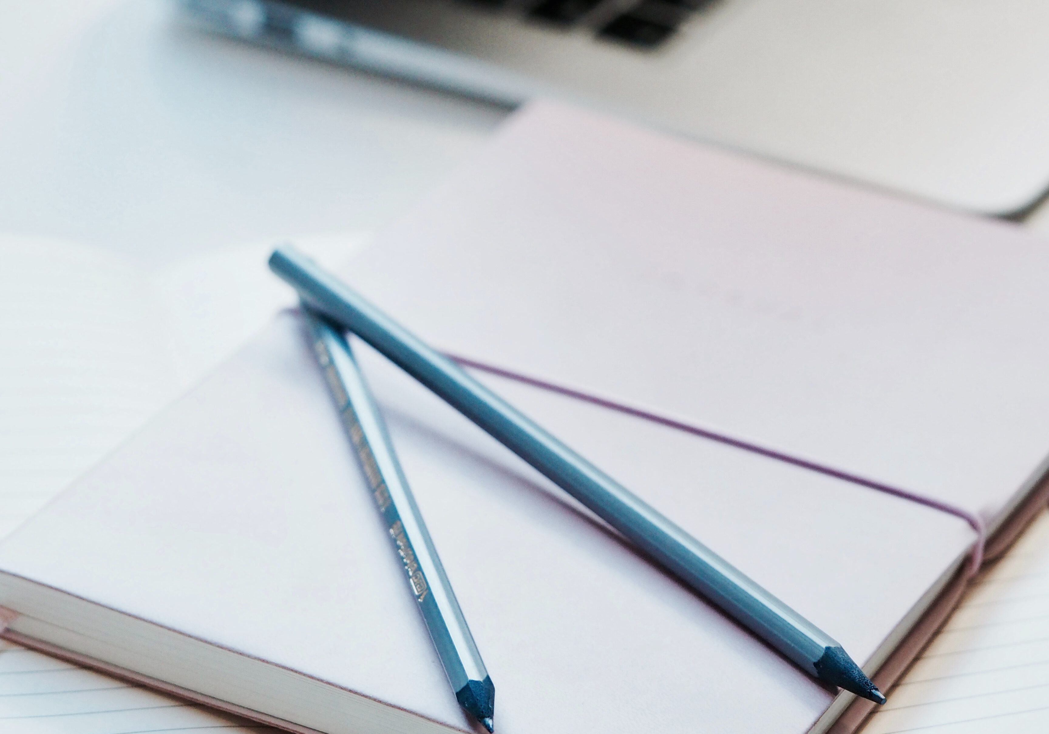 plush-design-studio-475267-unsplash